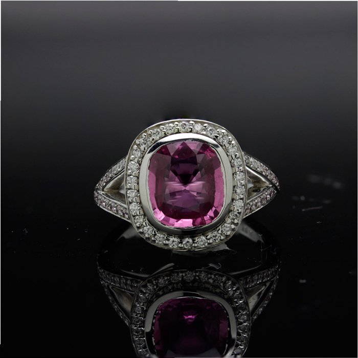 Hire Professionals for Jewelry Photography Services